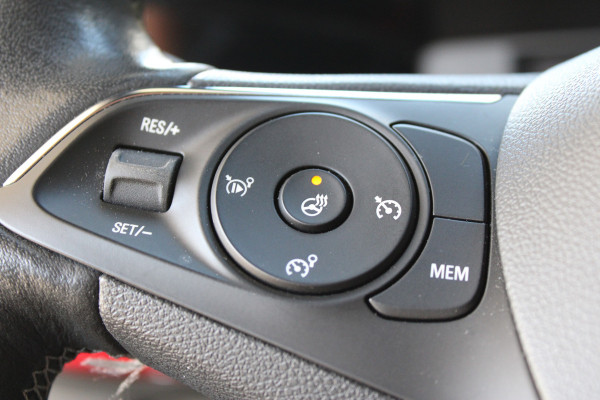 Opel Mokka-e GS Line 50-kWh 11kw bl. | Stoelverwarming | Camera | Carplay
