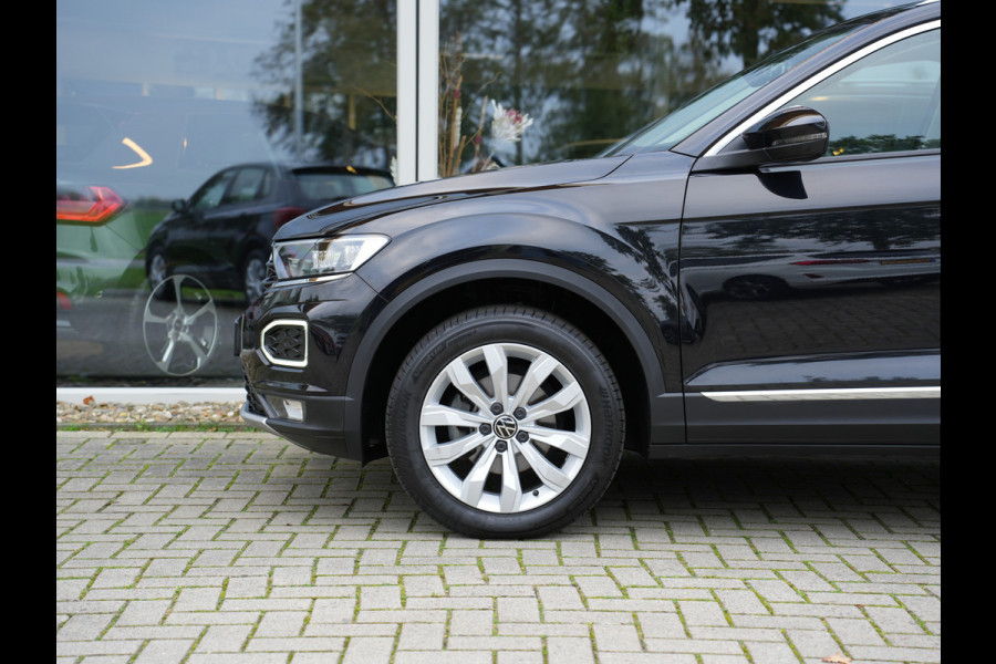 Volkswagen T-Roc 1.5 TSI Sport | Cruise control adaptief | Voorstoelen Verwarmd | Achteruitrijcamera |