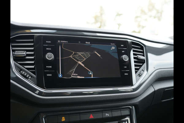 Volkswagen T-Roc 1.5 TSI Sport | Cruise control adaptief | Voorstoelen Verwarmd | Achteruitrijcamera |