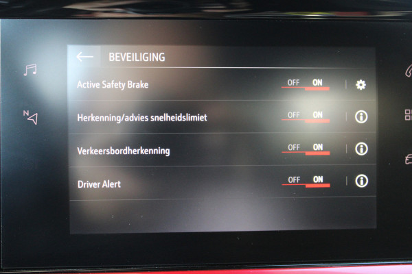 Opel Mokka-e GS Line 50-kWh 11kw bl. | Stoelverwarming | Camera | Carplay