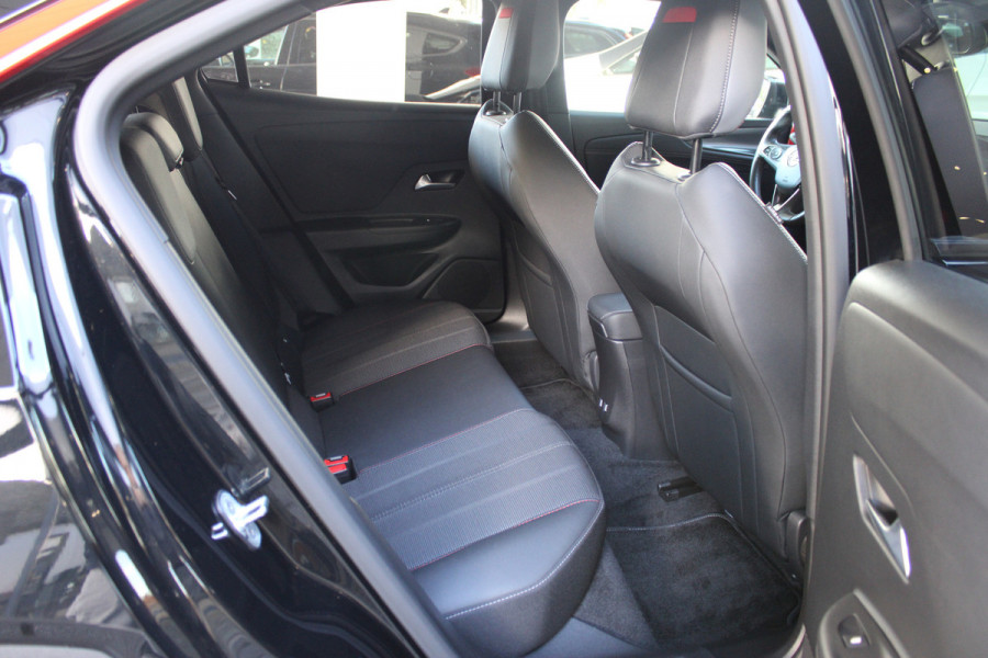 Opel Mokka-e GS Line 50-kWh 11kw bl. | Stoelverwarming | Camera | Carplay