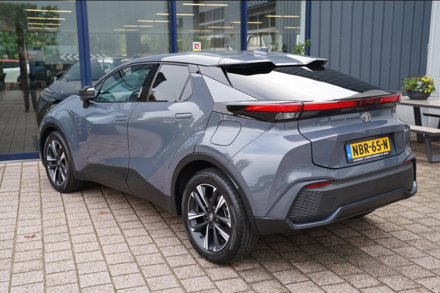 Toyota C-HR 1.8 Hybrid 140 Dynamic | Prijs rijklaar incl. 12 mnd garantie | Stoel/Stuur verwarming Camera Carplay Pdc DAB