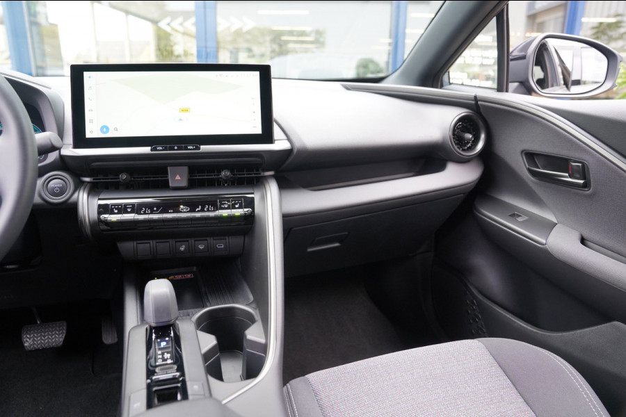 Toyota C-HR 1.8 Hybrid 140 Dynamic | Prijs rijklaar incl. 12 mnd garantie | Stoel/Stuur verwarming Camera Carplay Pdc DAB