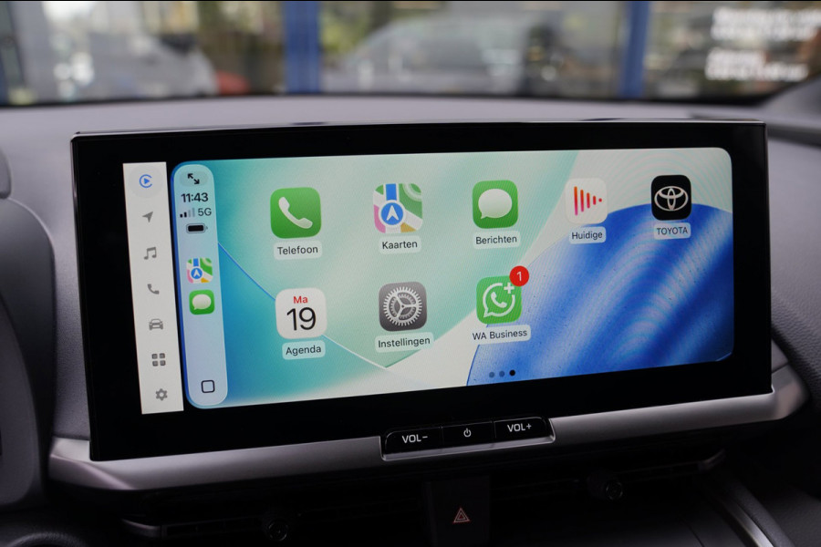 Toyota C-HR 1.8 Hybrid 140 Dynamic | Prijs rijklaar incl. 12 mnd garantie | Stoel/Stuur verwarming Camera Carplay Pdc DAB