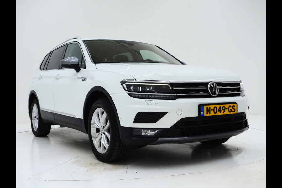 Volkswagen Tiguan Allspace 2.0 TSI 4Motion DSG | Trekhaak | Camera | Adaptive Cruise | Virtual | Stoelverwarming | Carplay