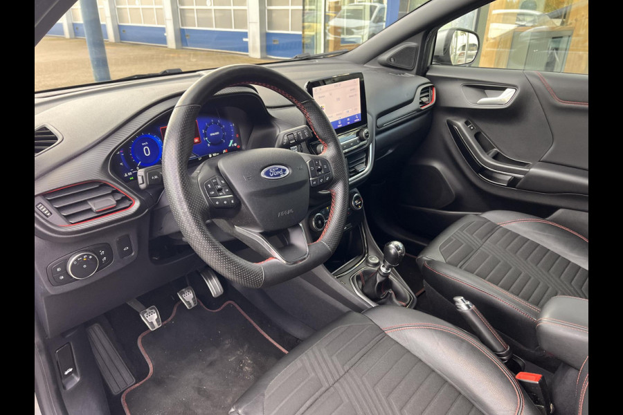 Ford Puma 1.0 EcoBoost Hybrid ST-Line X Vignale | Winterpack | LED koplampen | Trekhaak | 19 inch Lichtmetalen velgen | Adaptive Cruise Control |