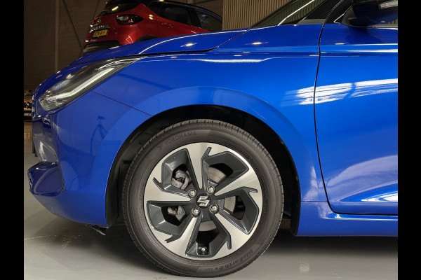 Suzuki Swift 1.2 Style Smart Hybrid | Navi | ACC | Dodehoek | Carplay | Camera | Stoelverwarming | Led |