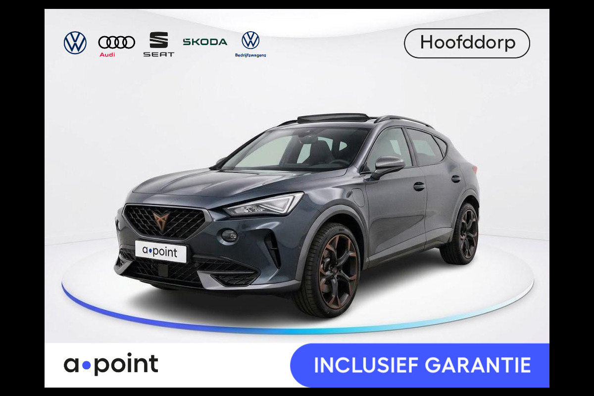 CUPRA Formentor 1.4 e-Hybrid VZ Copper Edition 245 pk Automaat (DSG) | Navigatie | Panoramadak | Park assist | Achteruitrijcamera | Adaptieve cruise control | Stoelverwarming | Elektr. Bestuurdersstoel met geheugen | Elektr. achterklep met sensor |
