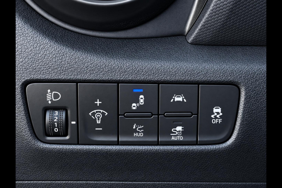 Hyundai Kona EV Fashion 39 kWh SoH 89.9% | 3 Fase | Warmtepomp | Fabrieksgarantie | Camera | Navigatie | Adaptieve Cruise | Dealeronderhouden |