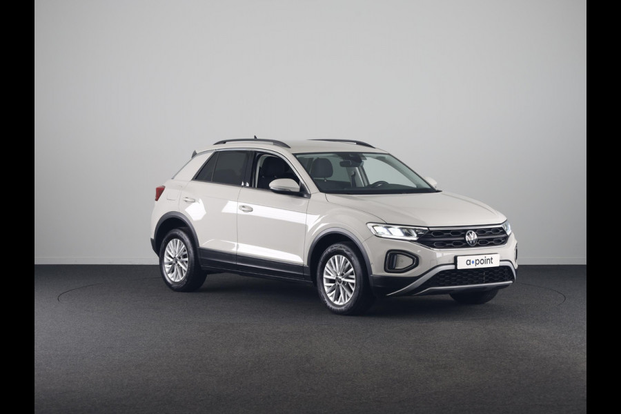 Volkswagen T-Roc 1.0 TSI Life 110 pk | Navigatie via App | Parkeersensoren (Park assist) | Adaptieve cruise control | Apple carplay / Android auto | LED koplampen | Hill hold |