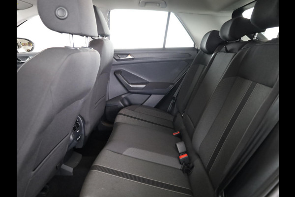 Volkswagen T-Roc 1.0 TSI Life 110 pk | Navigatie via App | Parkeersensoren (Park assist) | Adaptieve cruise control | Apple carplay / Android auto | LED koplampen | Hill hold |