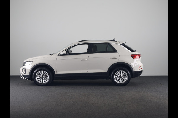 Volkswagen T-Roc 1.0 TSI Life 110 pk | Navigatie via App | Parkeersensoren (Park assist) | Adaptieve cruise control | Apple carplay / Android auto | LED koplampen | Hill hold |