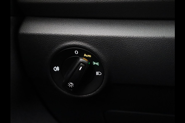 Volkswagen T-Roc 1.0 TSI Life 110 pk | Navigatie via App | Parkeersensoren (Park assist) | Adaptieve cruise control | Apple carplay / Android auto | LED koplampen | Hill hold |