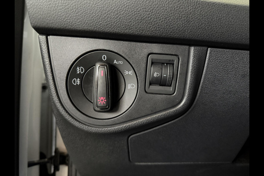 Volkswagen Polo 2.0 TSI GTI Clima / Winter Pakket / CarPlay / ABC Uitlaat systeem / Navi / PDC