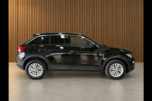 Volkswagen T-Roc 1.5 TSI Sport | Sensoren | Automaat | Stoelverwarming | Cruise