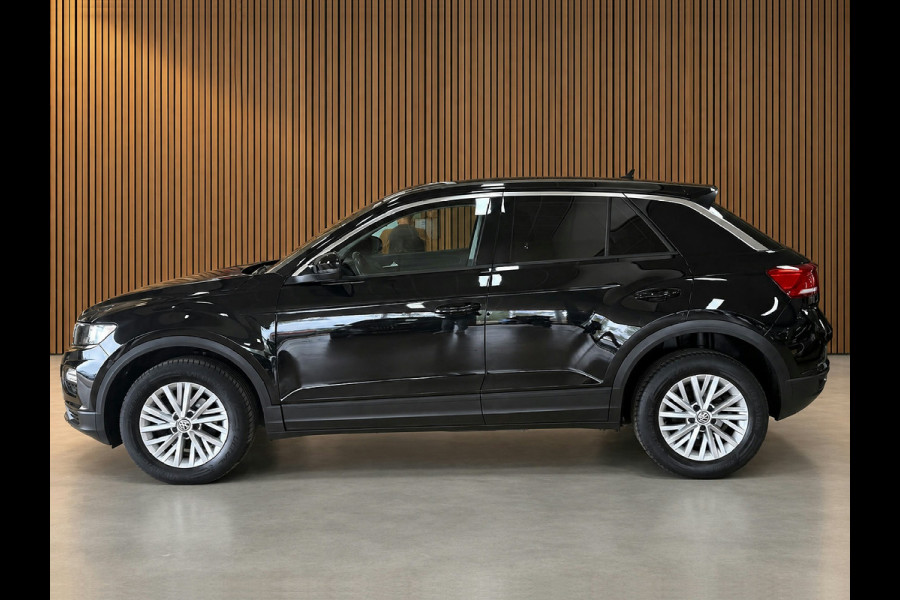 Volkswagen T-Roc 1.5 TSI Sport | Sensoren | Automaat | Stoelverwarming | Cruise