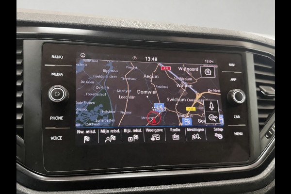 Volkswagen T-Roc 1.5 TSI Sport | Sensoren | Automaat | Stoelverwarming | Cruise