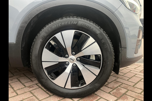 Volvo XC40 1.5 T4 Plug-in hybrid Core Bright | WinterPack | Camera | NAP