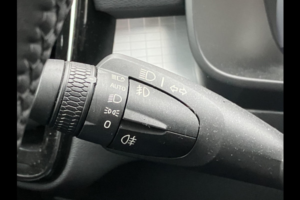 Volvo XC40 1.5 T4 Plug-in hybrid Core Bright | WinterPack | Camera | NAP