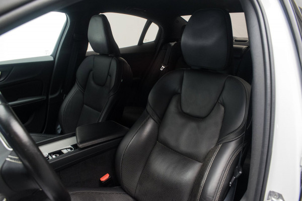 Volvo S60 2.0 B3 R-Design Black Pack NL-auto [ Massage Stoelkoeling/verwarming Harman-Kardon Nappa Memory Pilot Assist DAB ]