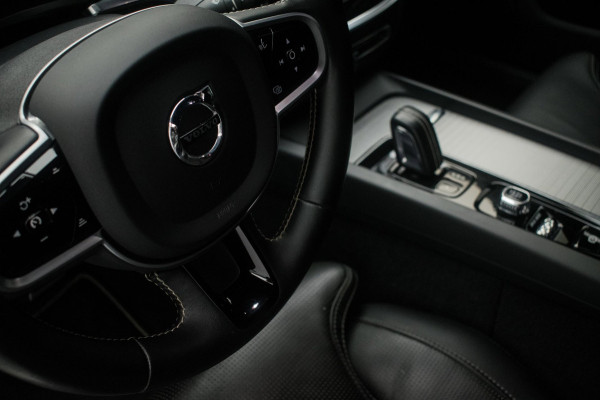 Volvo S60 2.0 B3 R-Design Black Pack NL-auto [ Massage Stoelkoeling/verwarming Harman-Kardon Nappa Memory Pilot Assist DAB ]