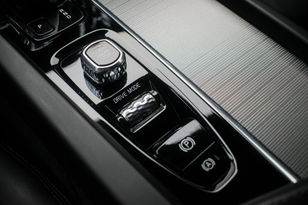 Volvo S60 2.0 B3 R-Design Black Pack NL-auto [ Massage Stoelkoeling/verwarming Harman-Kardon Nappa Memory Pilot Assist DAB ]