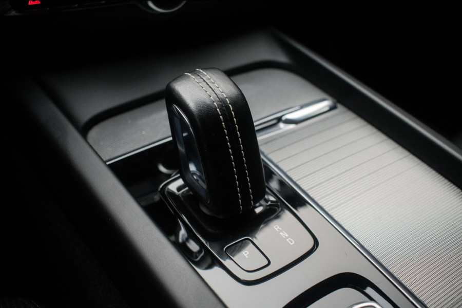 Volvo S60 2.0 B3 R-Design Black Pack NL-auto [ Massage Stoelkoeling/verwarming Harman-Kardon Nappa Memory Pilot Assist DAB ]