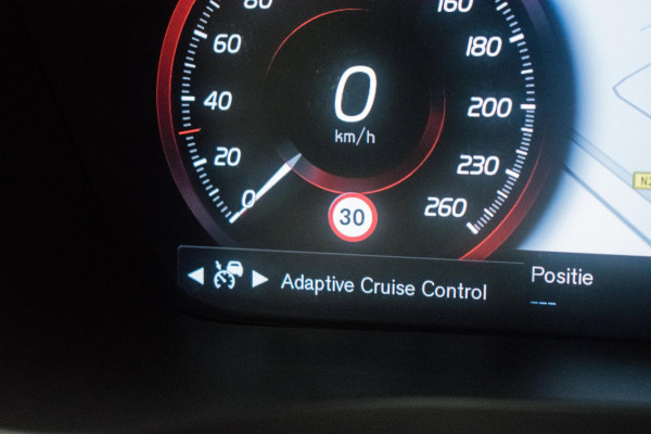 Volvo S60 2.0 B3 R-Design Black Pack NL-auto [ Massage Stoelkoeling/verwarming Harman-Kardon Nappa Memory Pilot Assist DAB ]