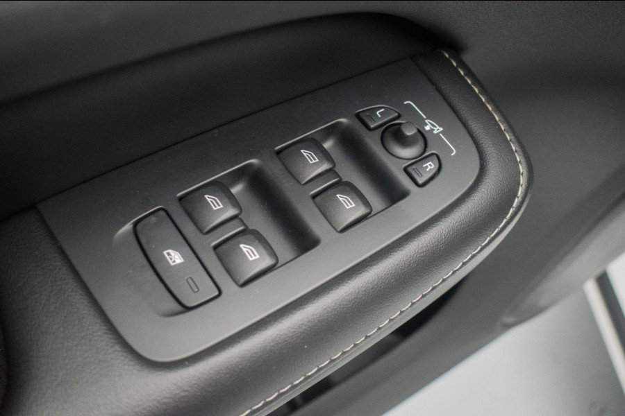 Volvo S60 2.0 B3 R-Design Black Pack NL-auto [ Massage Stoelkoeling/verwarming Harman-Kardon Nappa Memory Pilot Assist DAB ]