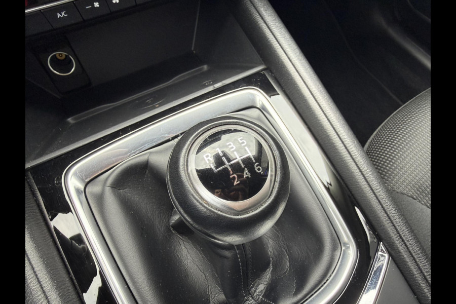Mazda CX-5 2.0 e-SkyActiv-G M Hybrid 165 Advantage | TREKHAAK | 360 CAMERA | STOELVERWARMING | FABRIEKSGARANTIE TOT 2030 |