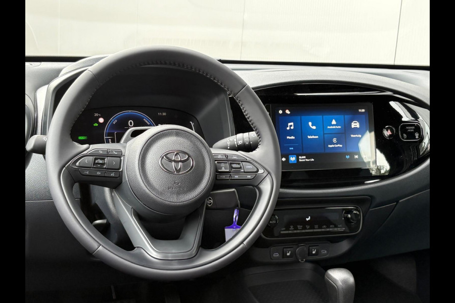Toyota Aygo X Hybrid 116PK Active Automaat Nieuw uit voorraad! Camera/Stoelverwarming/Adapt.Cruise/ Carplay-Android