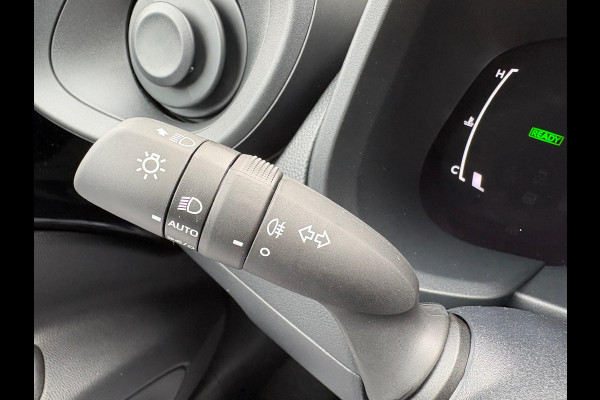 Toyota Aygo X Hybrid 116PK Active Automaat Nieuw uit voorraad! Camera/Stoelverwarming/Adapt.Cruise/ Carplay-Android