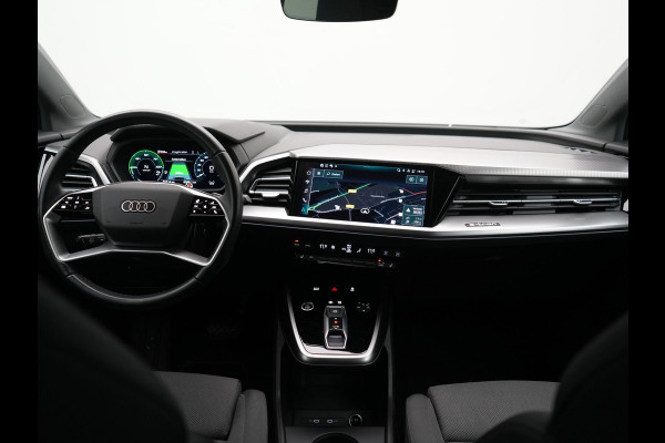 Audi Q4 e-tron 40 Edition 77 kWh 204pk Dealer O.H. | SOH 95,7% | Adaptive Cruise | Head Up | Camera | Sportstoelen Memory & Verwarmd | Stuur Verwarmd | Apple Carplay | Navigatie | DAB | 19"L.M |