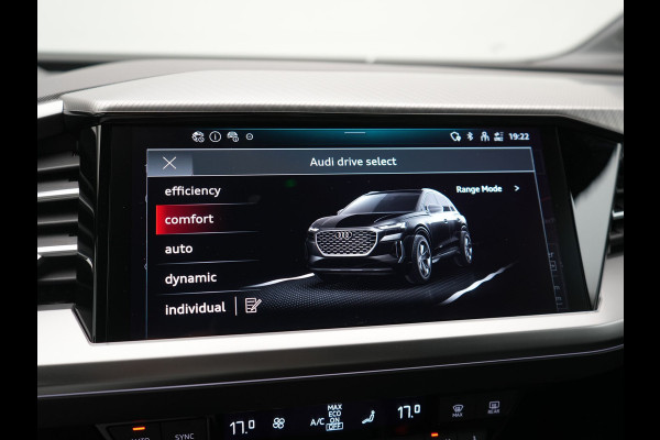 Audi Q4 e-tron 40 Edition 77 kWh 204pk Dealer O.H. | SOH 95,7% | Adaptive Cruise | Head Up | Camera | Sportstoelen Memory & Verwarmd | Stuur Verwarmd | Apple Carplay | Navigatie | DAB | 19"L.M |