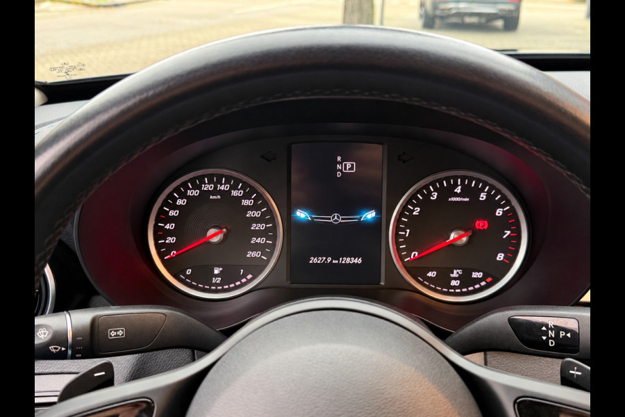 Mercedes-Benz C-Klasse 160 Sport Edition AUTOMAAT I Navigatie / Apple CarPlay I Sport interieur I Stoel verwarming I LED I PDC ..