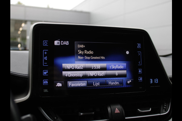 Toyota C-HR 1.8 Hybrid Bi-Tone | TREKHAAK | LED KOPLAMPEN | STUUR & STOELVERWARMING |