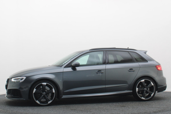 Audi RS3 Sportback 2.5 TFSI Quattro Panoramadak, Virtual Cokcpit, Leer, ACC, B&O, Apple CarPlay, Camera, Keyless, 19"