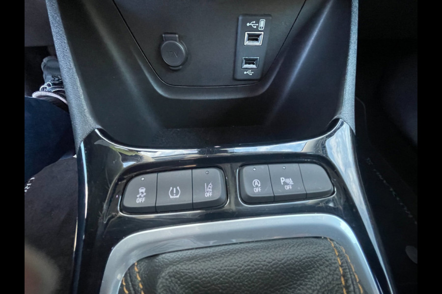 Opel Crossland X 1.2 Turbo Innovation