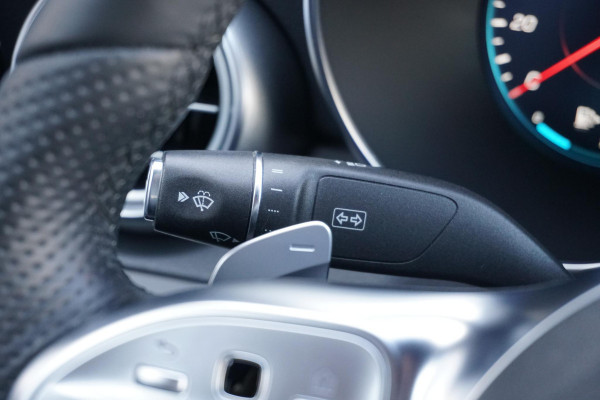 Mercedes-Benz C-Klasse 180 Business Solution AMG + CAMERA / LEDER / MULTIBEAM LED / DODEHOEK