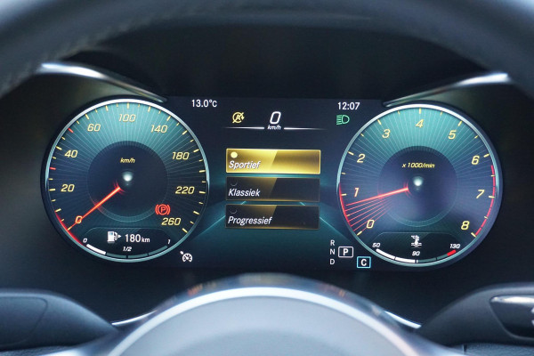 Mercedes-Benz C-Klasse 180 Business Solution AMG + CAMERA / LEDER / MULTIBEAM LED / DODEHOEK