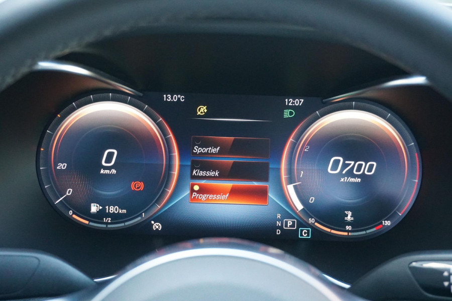 Mercedes-Benz C-Klasse 180 Business Solution AMG + CAMERA / LEDER / MULTIBEAM LED / DODEHOEK