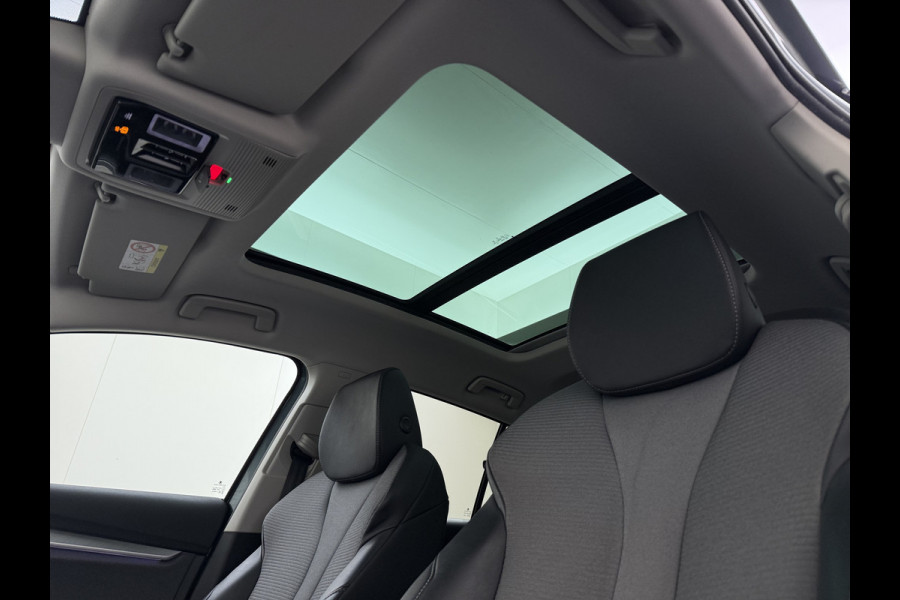 Škoda ENYAQ iV 80 204PK SOH 90% Panoramadak Adap.Cruise Warmtepomp 3-Zone Ecc Stuur+Stoelverwarming Camera Assistentie Pakket Plus Comfort Plus Lmv 20" Apple Carplay Android Auto Draadloze telefoonlader Elek.Achterklep Privacy Glas Dealeronderhouden 1e Eigenaar