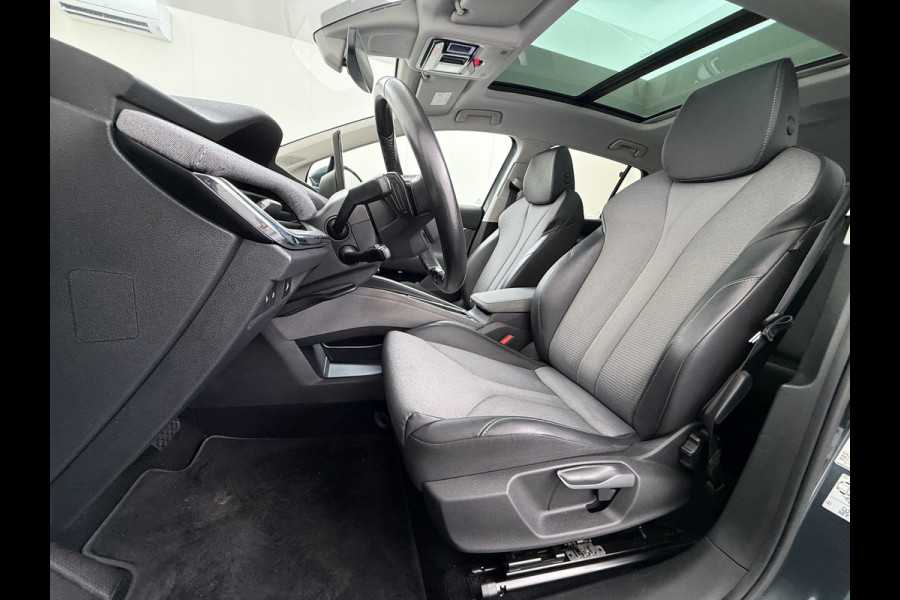 Škoda ENYAQ iV 80 204PK SOH 90% Panoramadak Adap.Cruise Warmtepomp 3-Zone Ecc Stuur+Stoelverwarming Camera Assistentie Pakket Plus Comfort Plus Lmv 20" Apple Carplay Android Auto Draadloze telefoonlader Elek.Achterklep Privacy Glas Dealeronderhouden 1e Eigenaar