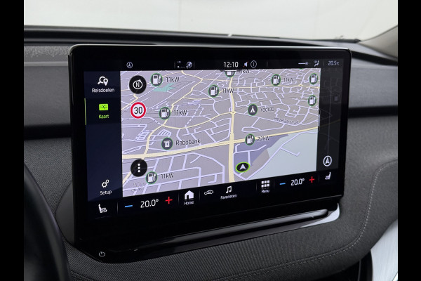 Škoda ENYAQ iV 80 204PK SOH 90% Panoramadak Adap.Cruise Warmtepomp 3-Zone Ecc Stuur+Stoelverwarming Camera Assistentie Pakket Plus Comfort Plus Lmv 20" Apple Carplay Android Auto Draadloze telefoonlader Elek.Achterklep Privacy Glas Dealeronderhouden 1e Eigenaar