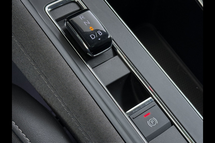 Škoda ENYAQ iV 80 204PK SOH 90% Panoramadak Adap.Cruise Warmtepomp 3-Zone Ecc Stuur+Stoelverwarming Camera Assistentie Pakket Plus Comfort Plus Lmv 20" Apple Carplay Android Auto Draadloze telefoonlader Elek.Achterklep Privacy Glas Dealeronderhouden 1e Eigenaar