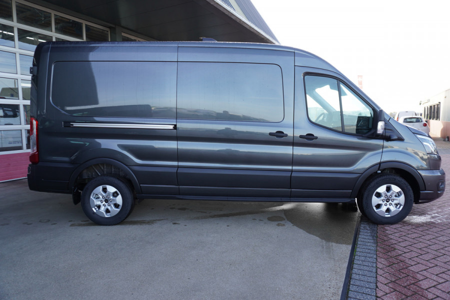 Ford Transit 350L 2.0 TDCI 165PK L3H2 Limited Automaat Schuifdeur L+R nr.V107 | Airco | Adap Cruise | 360 Camera | navi | Trekhaak