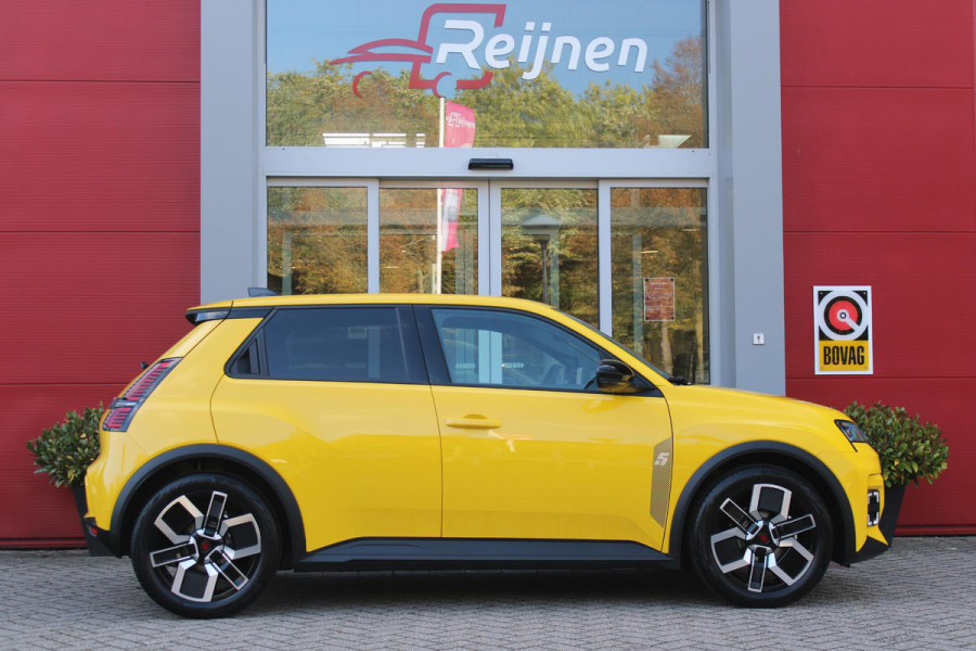 Renault 5 COMFORT RANGE TECHNO 150PK 52 kWh *NIEUWE AUTO!* | PACK WINTER TECHNO: (ELEKTRISCH VERWARMBARE VOORSTOELEN, ELEKTRISCH VERWARMBAAR STUURWIEL, BESTUUDERSSTOEL MET ELEKTRSCH VERSTELBARE LENDESTEUN, IN HOOGTE VERSTELBARE PASSAGIERSSTOEL) | LICHTMETALEN VELGEN 18" | ADAPTIVE CRUISE CONTROL | FULL LED KOPLAMPEN MET FRANSE VLAG | ELEKTRTISCH INKLABARE EN VERWARMBARE BUITENSPIEGELS | ACHTERUITRIJ CAMERA | SFEER VERLICHTING | GOOGLE MAPS NAVIGATIE | DRAADLOZE TELEFOONLADER | PRIVACY GLASS | 100KW SNELLAAD FUNCTIE | DRAADLOZE APPLE CARPLAY/ANDROID AUTO | DAB+ RADIO | SFEER VERL