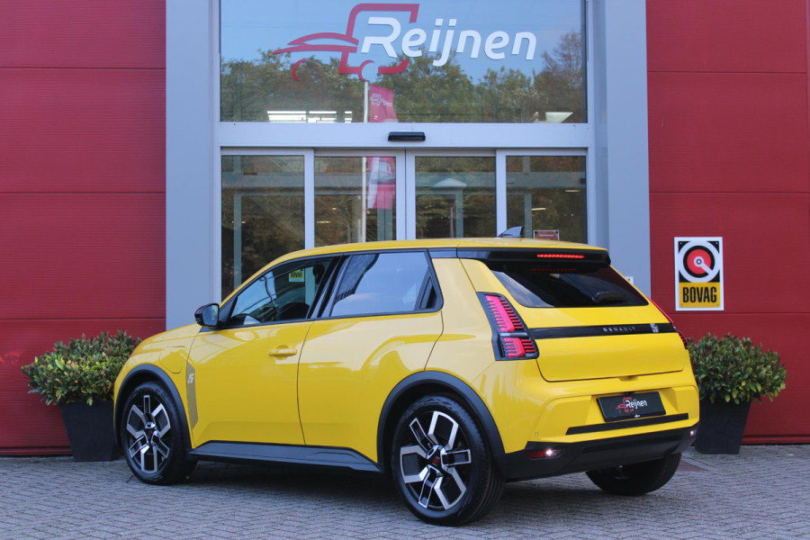 Renault 5 COMFORT RANGE TECHNO 150PK 52 kWh *NIEUWE AUTO!* | PACK WINTER TECHNO: (ELEKTRISCH VERWARMBARE VOORSTOELEN, ELEKTRISCH VERWARMBAAR STUURWIEL, BESTUUDERSSTOEL MET ELEKTRSCH VERSTELBARE LENDESTEUN, IN HOOGTE VERSTELBARE PASSAGIERSSTOEL) | LICHTMETALEN VELGEN 18" | ADAPTIVE CRUISE CONTROL | FULL LED KOPLAMPEN MET FRANSE VLAG | ELEKTRTISCH INKLABARE EN VERWARMBARE BUITENSPIEGELS | ACHTERUITRIJ CAMERA | SFEER VERLICHTING | GOOGLE MAPS NAVIGATIE | DRAADLOZE TELEFOONLADER | PRIVACY GLASS | 100KW SNELLAAD FUNCTIE | DRAADLOZE APPLE CARPLAY/ANDROID AUTO | DAB+ RADIO | SFEER VERL