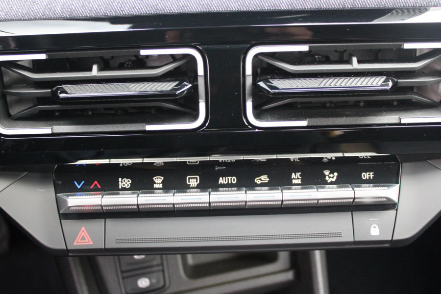 Renault 5 COMFORT RANGE TECHNO 150PK 52 kWh *NIEUWE AUTO!* | PACK WINTER TECHNO: (ELEKTRISCH VERWARMBARE VOORSTOELEN, ELEKTRISCH VERWARMBAAR STUURWIEL, BESTUUDERSSTOEL MET ELEKTRSCH VERSTELBARE LENDESTEUN, IN HOOGTE VERSTELBARE PASSAGIERSSTOEL) | LICHTMETALEN VELGEN 18" | ADAPTIVE CRUISE CONTROL | FULL LED KOPLAMPEN MET FRANSE VLAG | ELEKTRTISCH INKLABARE EN VERWARMBARE BUITENSPIEGELS | ACHTERUITRIJ CAMERA | SFEER VERLICHTING | GOOGLE MAPS NAVIGATIE | DRAADLOZE TELEFOONLADER | PRIVACY GLASS | 100KW SNELLAAD FUNCTIE | DRAADLOZE APPLE CARPLAY/ANDROID AUTO | DAB+ RADIO | SFEER VERL