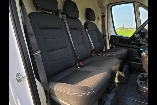 Fiat Ducato 35 2.2 MultiJet L2H2 - 140 Pk - Euro 6 - Groot Scherm - Navi - ParkeerCamera - Airco - Cruise Control